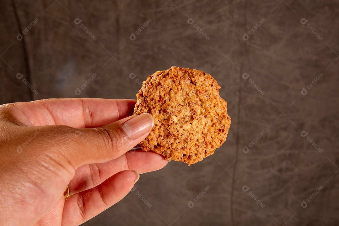 Pilha de biscoitos de manteiga de amendoim. Sobremesa americana tradicional, lanche nutritivo, sobremesa ou café da manhã.