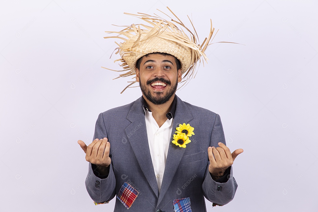 Homem jovem barbudo fantasiada celebrando festas juninas