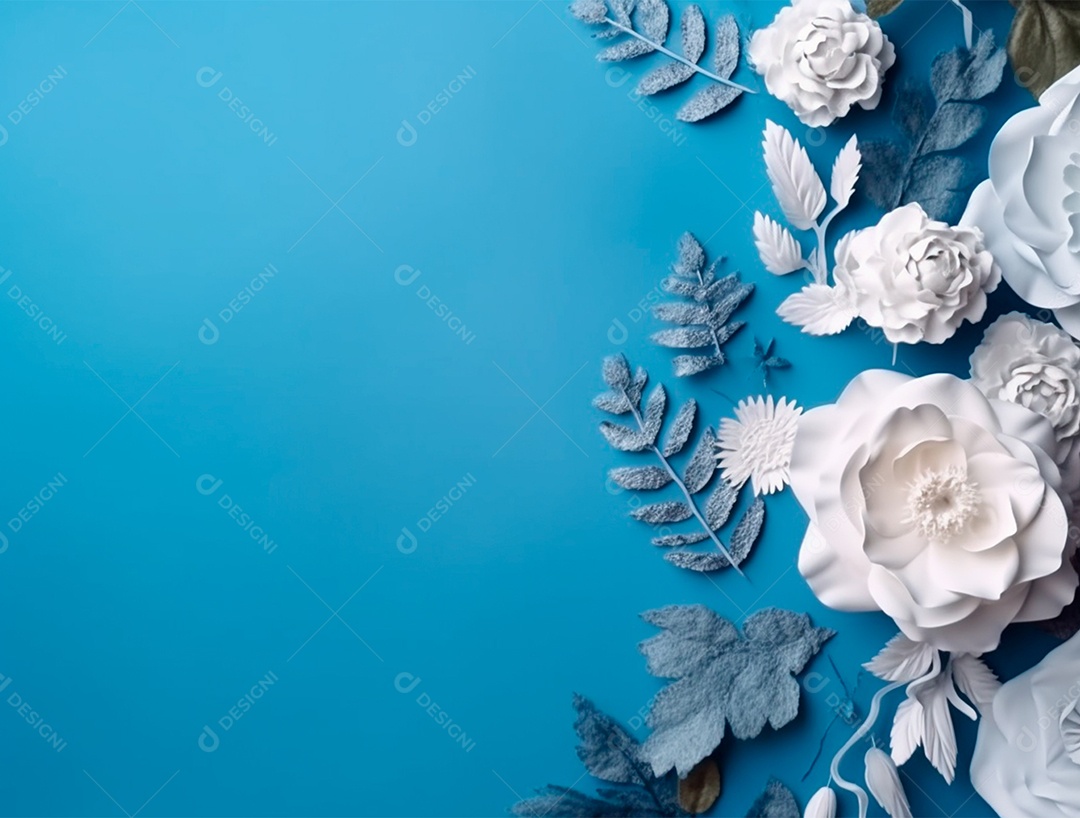 Flores brancas sobre fundo isolados azul.