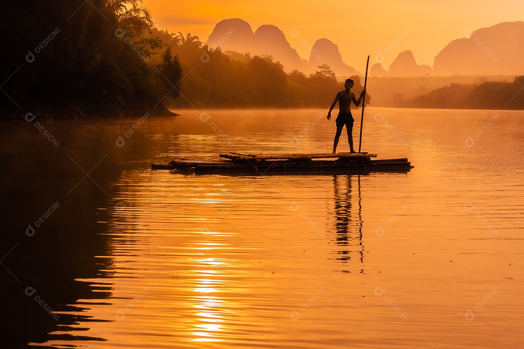 Paisagem Natureza Vista do Lago Nong Thale em Krabi Tailândia