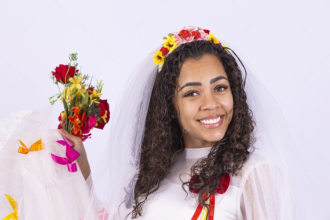 Linda mulher vestida de noiva para festa junina