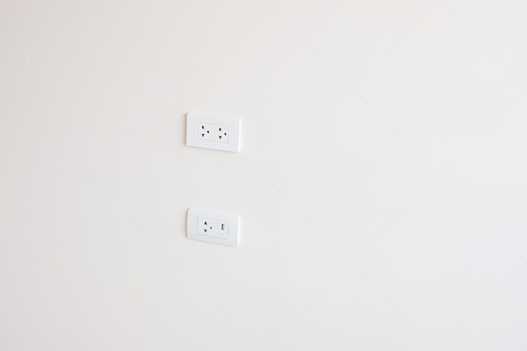 Tomada elétrica na parede de casa ou apartamento