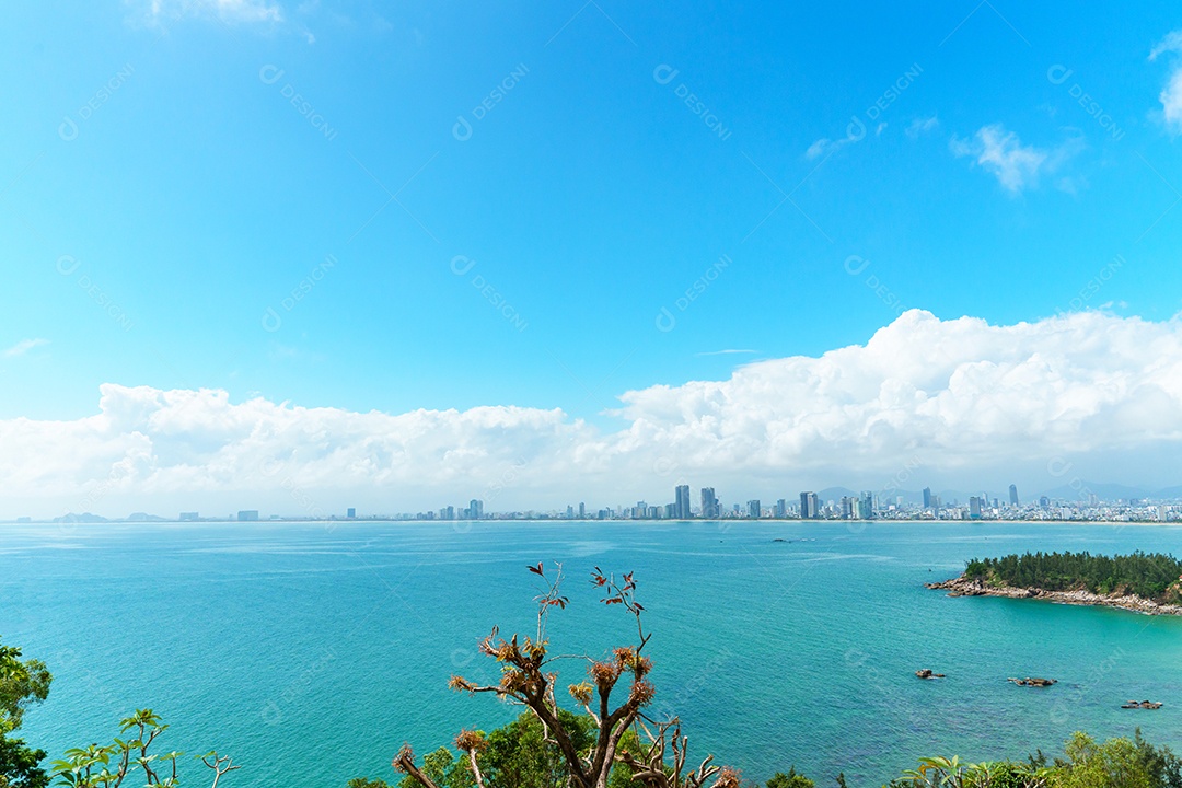 Cenário panorâmico da paisagem da cidade de Danang, Vietnã.