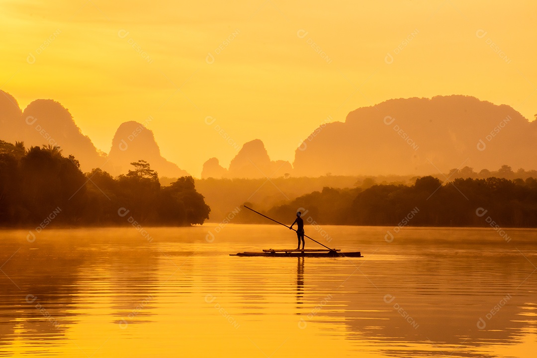 Paisagem Natureza Vista do Lago Nong Thale em Krabi Tailândia