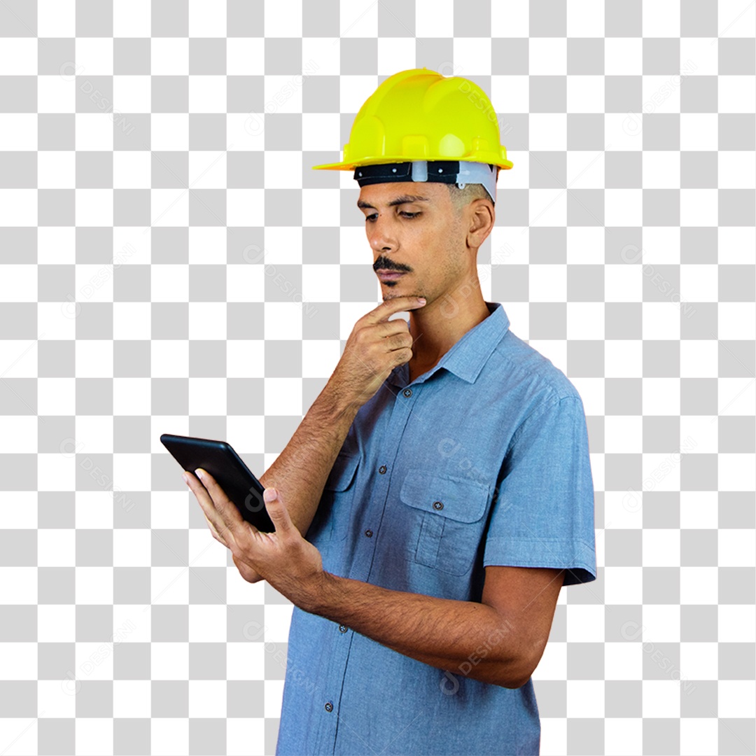 Homem de Camisa Azul Segurando Um Tablet Com a Mão no Queixo PNG Transparente