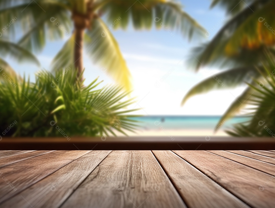 Tampo de madeira sobre fundo de coqueiros a beira mar.
