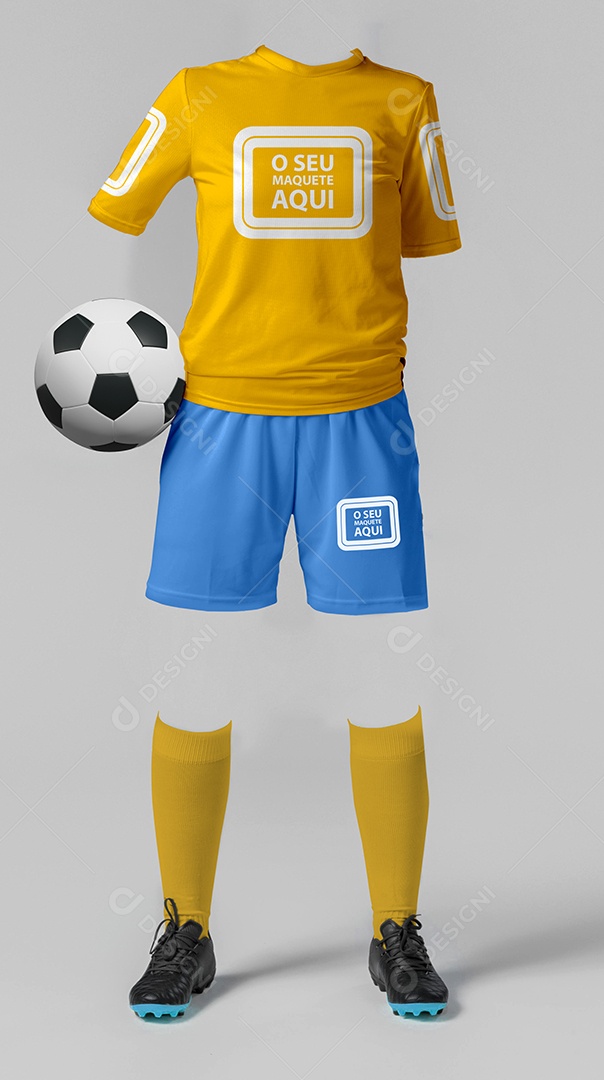 Mockup De Uniforme De Futebol Bola PSD Editável