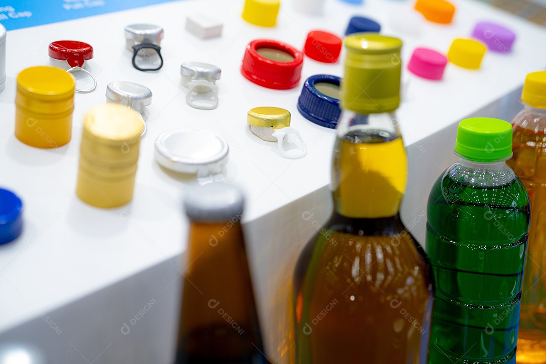 Conceito de embalagem de tampas