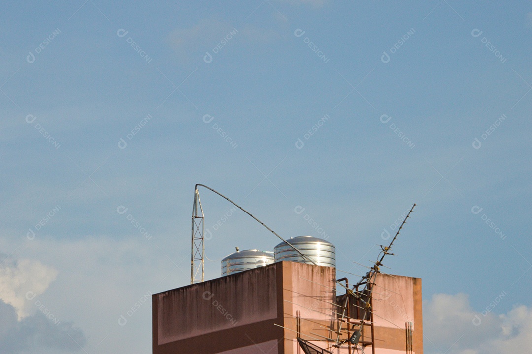 Reservatórios em construção