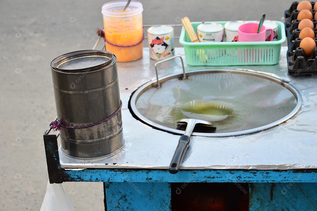 Barraquinha de comida de rua