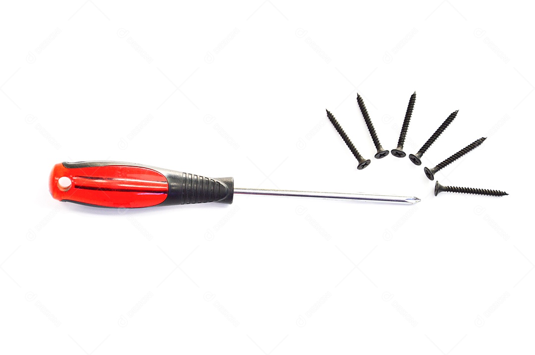 Chaves de fenda em fundo branco isolado