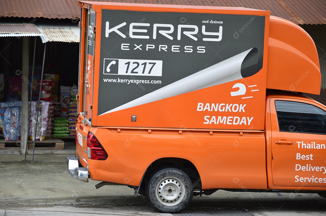 Carro empresa de logística