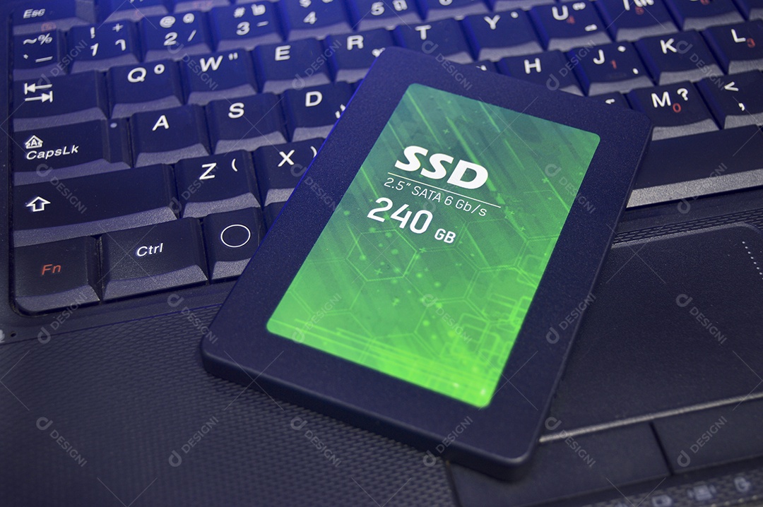 As unidades SSD são muito populares atualmente; os SSDs são colocados em laptops.