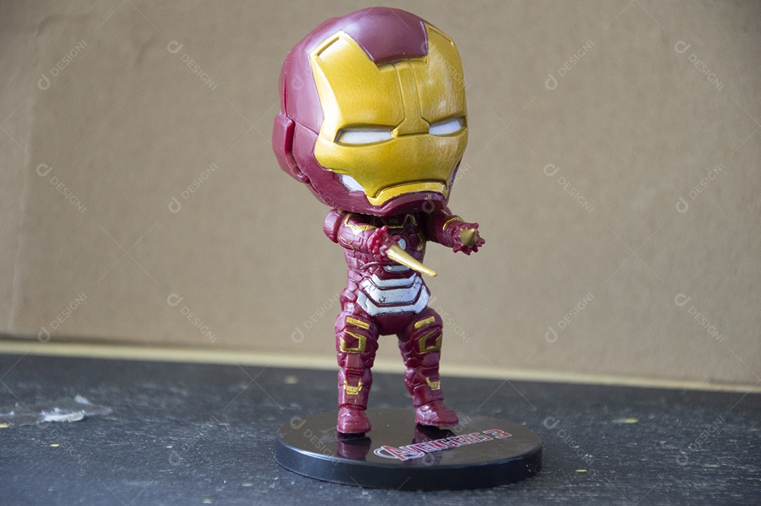 Chonburi, Tailândia O Homem de Ferro é um super-herói. Com muitos favoritos ao redor do mundo, a equipe dos Vingadores.