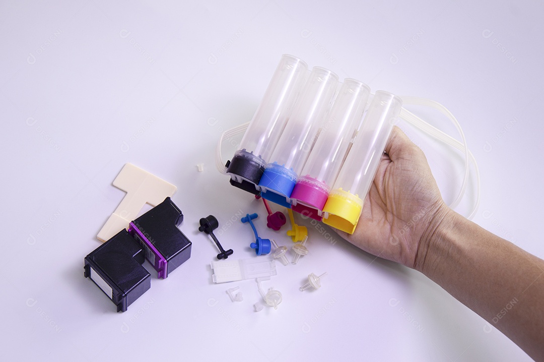 Equipamento para criação de tanques de tinta para impressoras