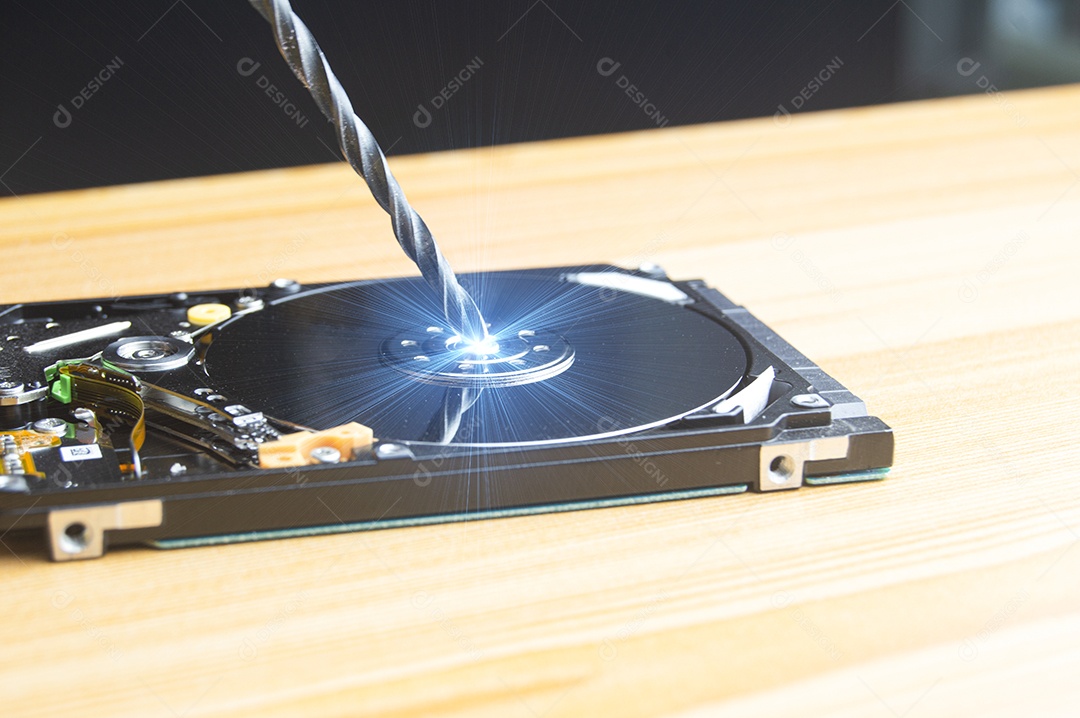 Disco rígido sendo hackeado conceito de sistema