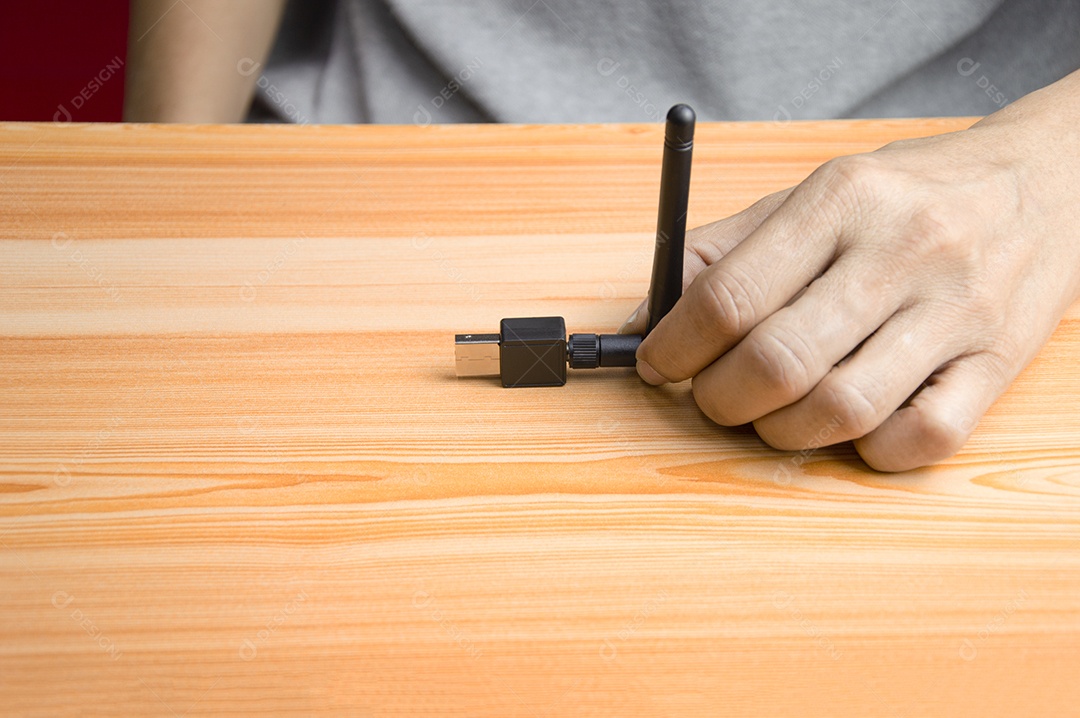 Mesa de madeira preto USB WiFi