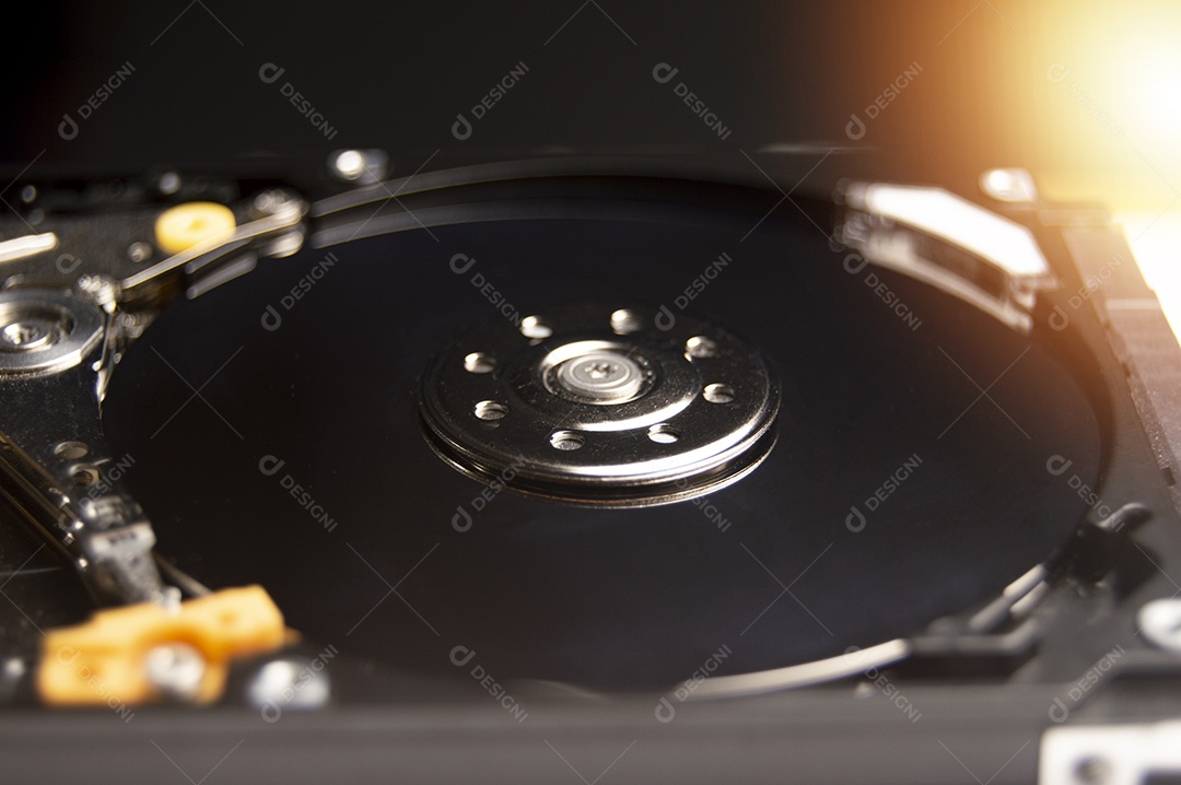 Vista superior aproximada do disco rígido