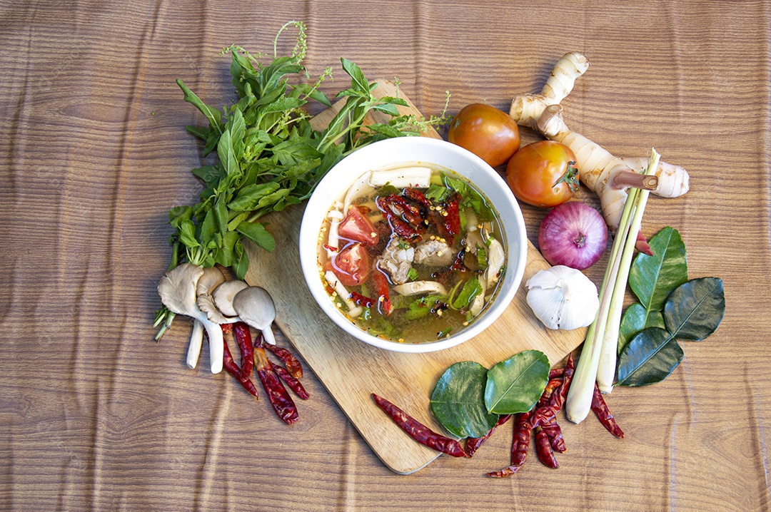 Cartilagem de Tom Klong comida tailandesa