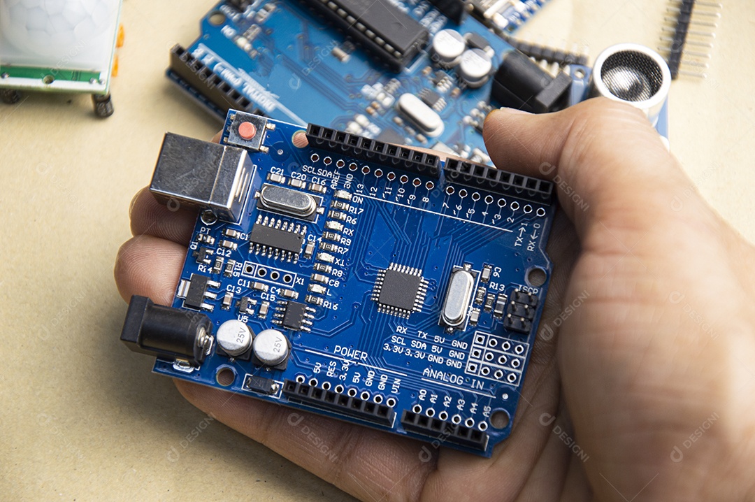 Conjunto de instruções ou um programa de computador em forma de código