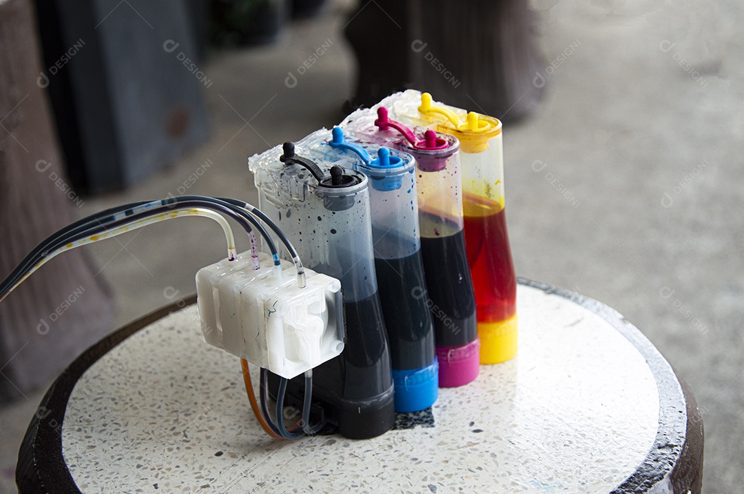 Vista lateral do tanque de tinta impressora DIY