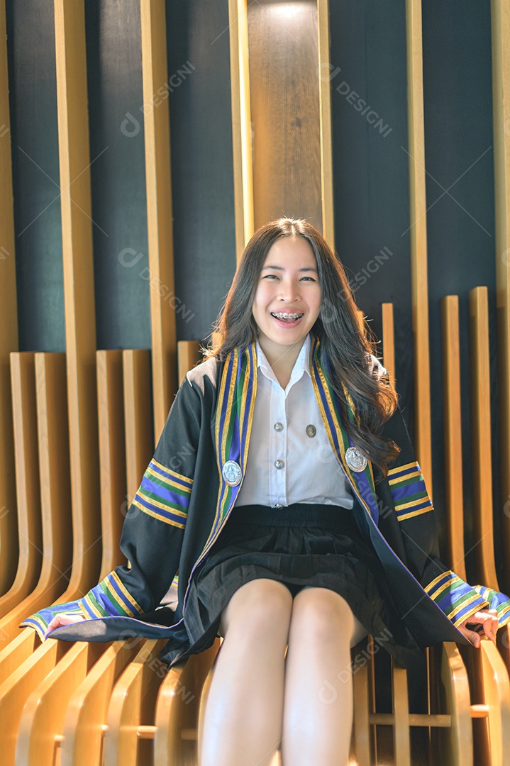 Aluna que aprenderam com sucesso estudam graduação