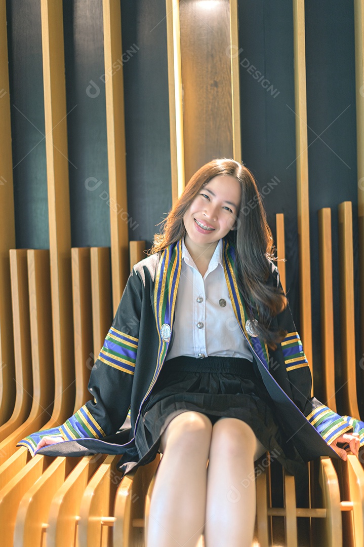 Aluna que aprenderam com sucesso estudam graduação