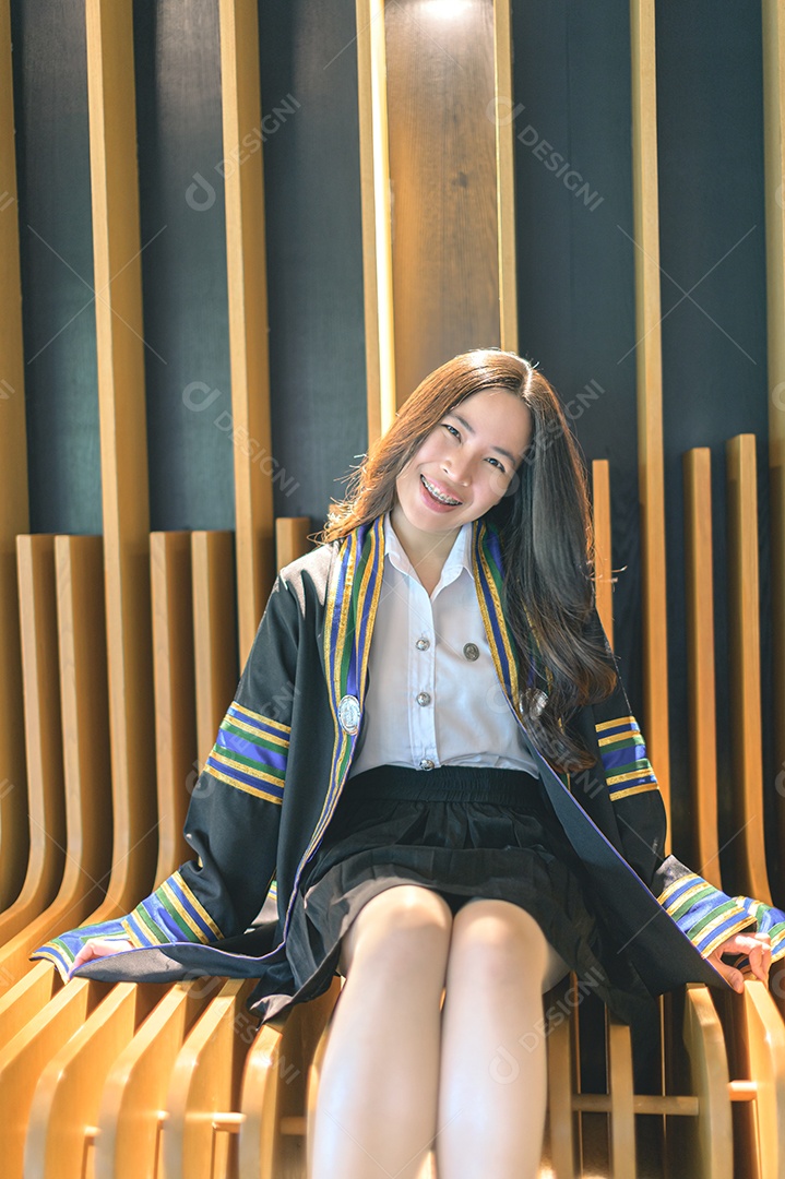 Aluna que aprenderam com sucesso estudam graduação