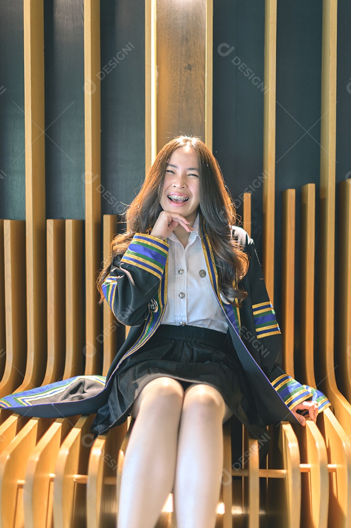 Aluna que aprenderam com sucesso estudam graduação