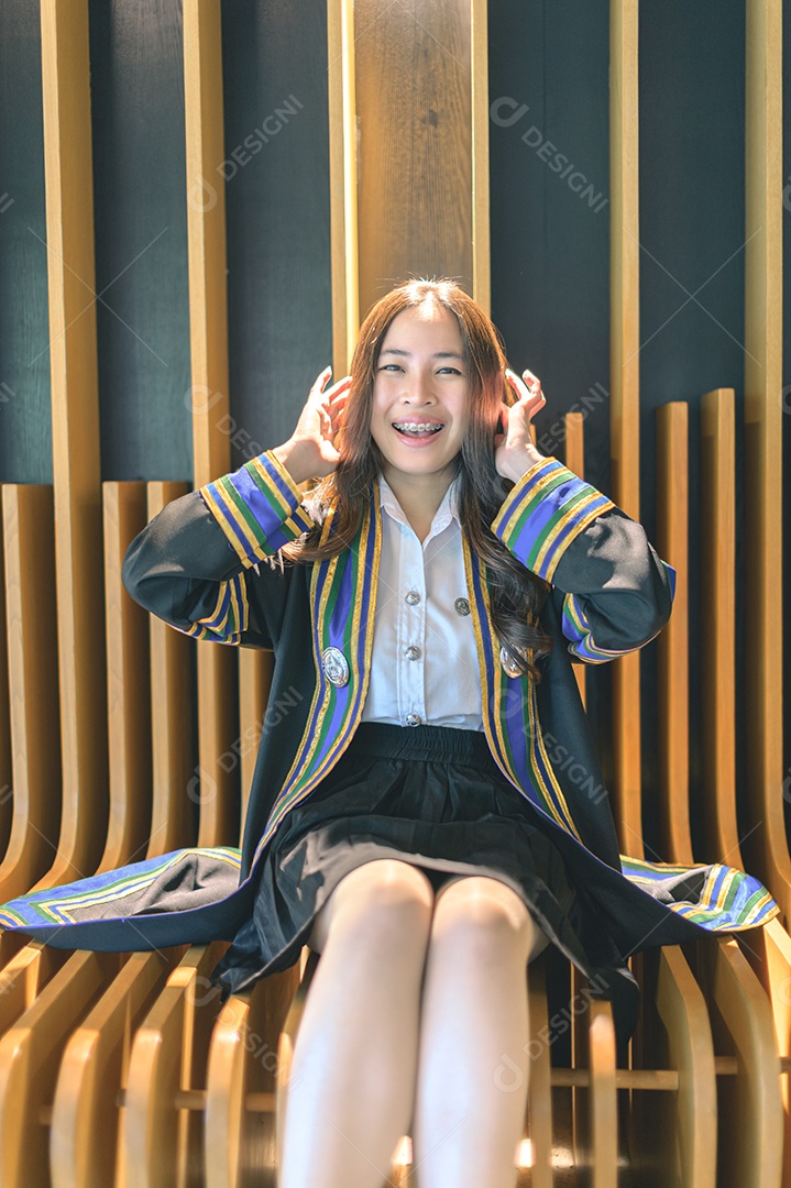 Aluna que aprenderam com sucesso estudam graduação