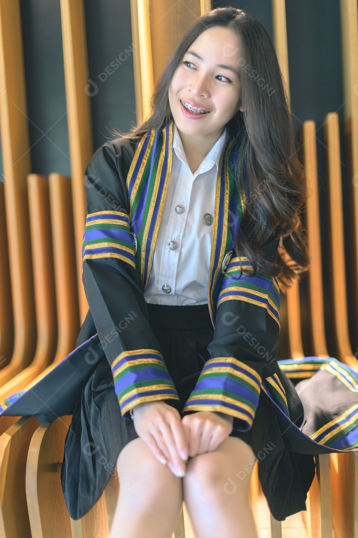 Aluna que aprenderam com sucesso estudam graduação