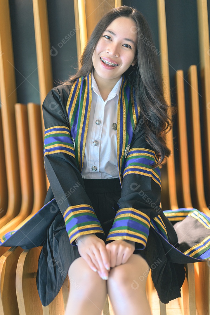 Aluna que aprenderam com sucesso estudam graduação