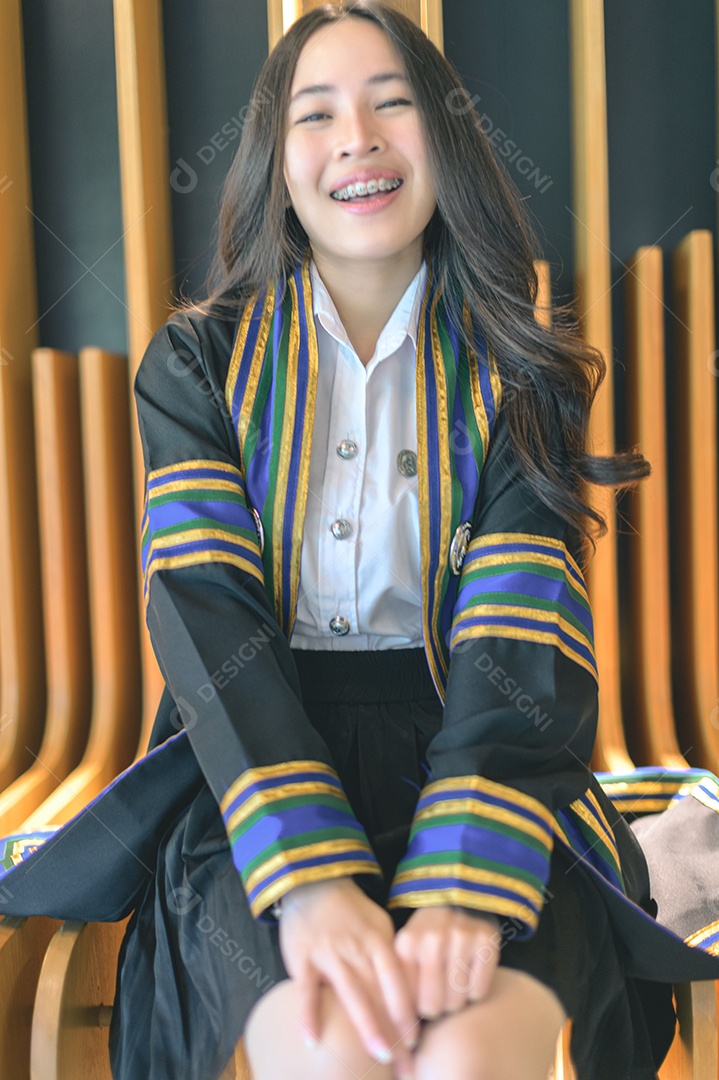 Aluna que aprenderam com sucesso estudam graduação