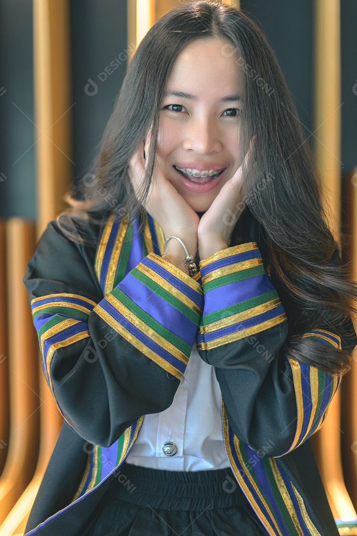 Aluna que aprenderam com sucesso estudam graduação