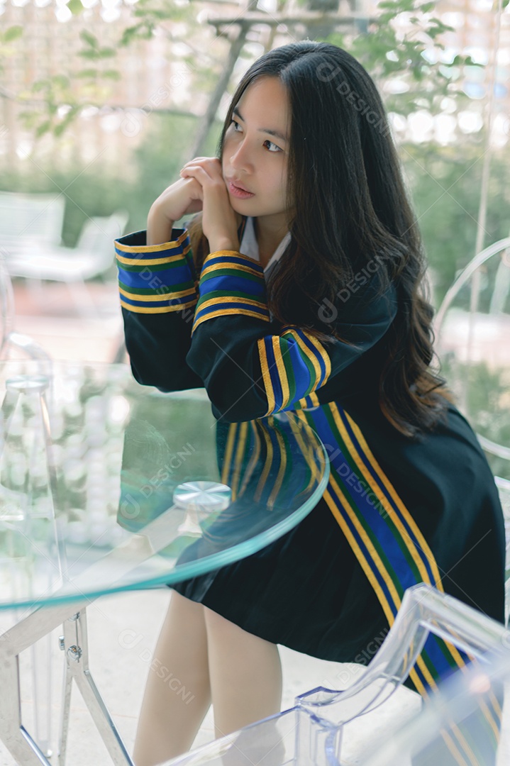 Aluna que aprenderam com sucesso estudam graduação