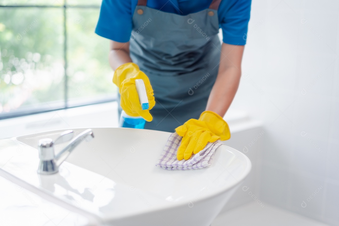 Trabalho doméstico ou serviço de limpeza doméstica