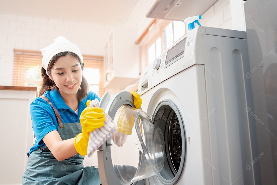 Trabalho doméstico ou serviço de limpeza doméstica