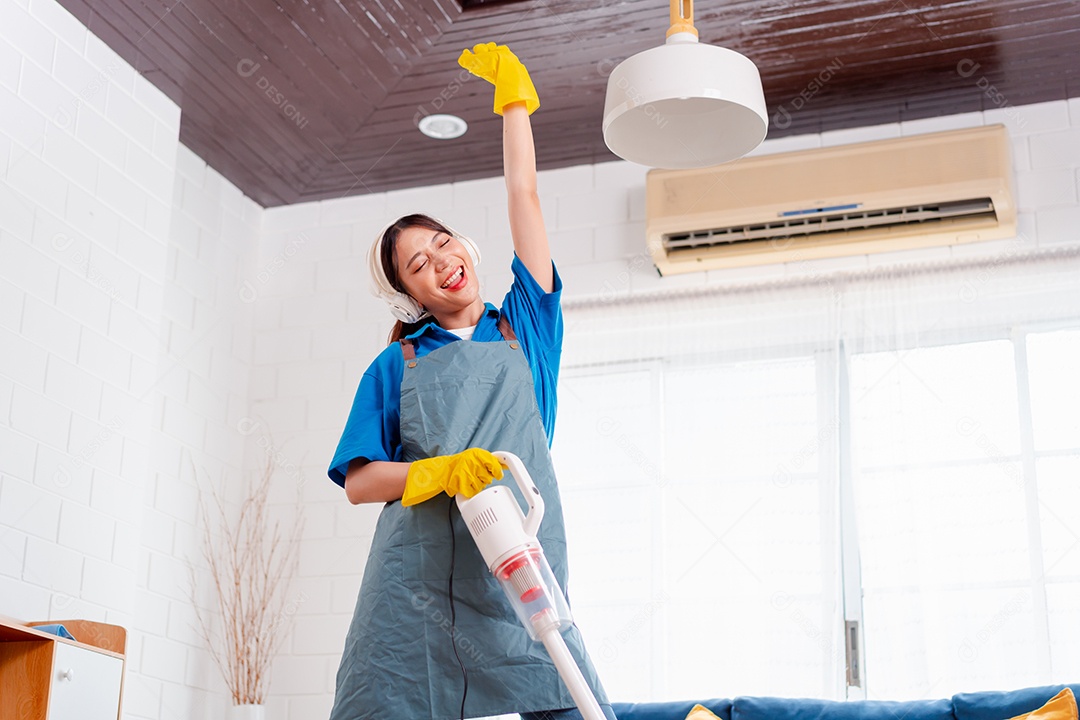 Trabalho doméstico ou serviço de limpeza doméstica