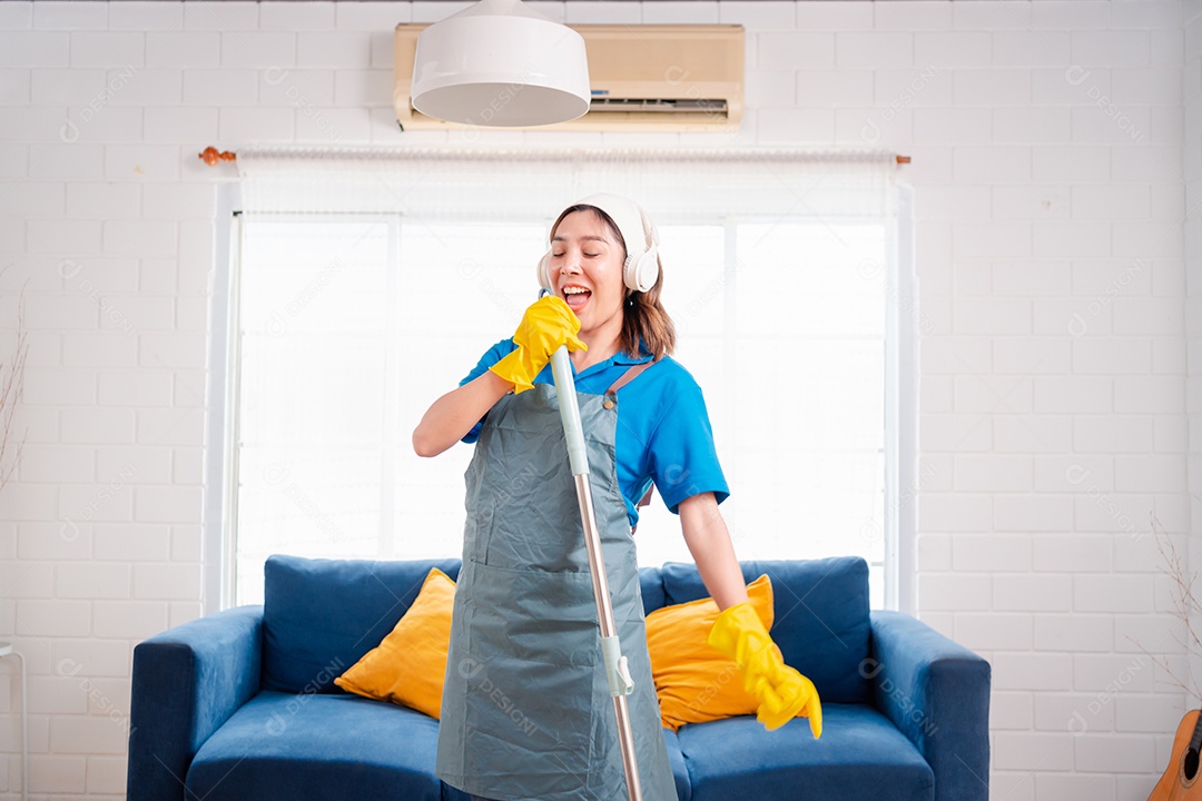 Trabalho doméstico ou serviço de limpeza doméstica