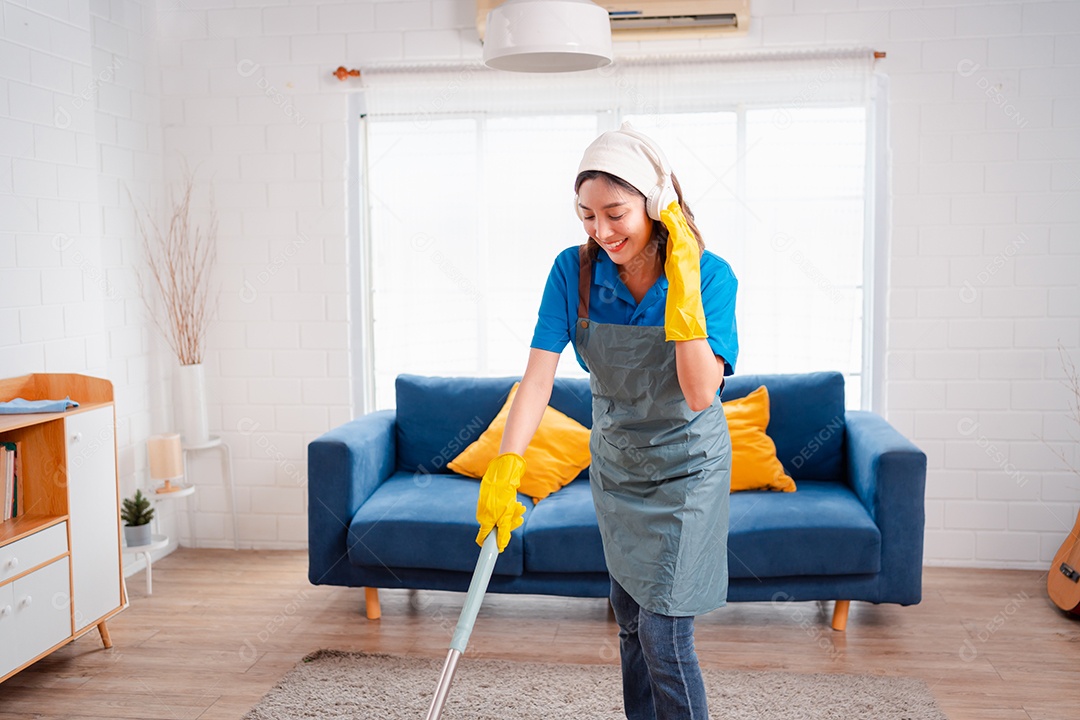 Trabalho doméstico ou serviço de limpeza doméstica