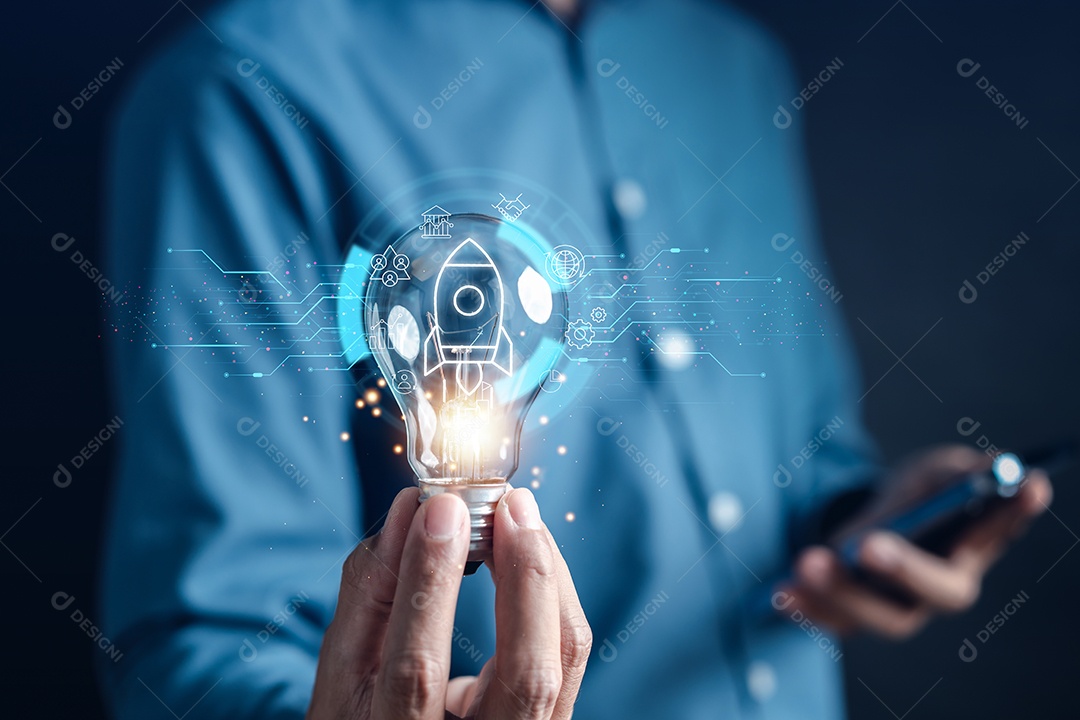 Homem jovem empresário em seu escritório