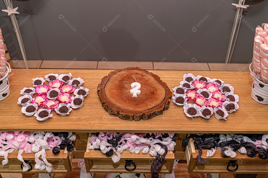 Decoração de festa de aniversário infantil tema fazenda gado