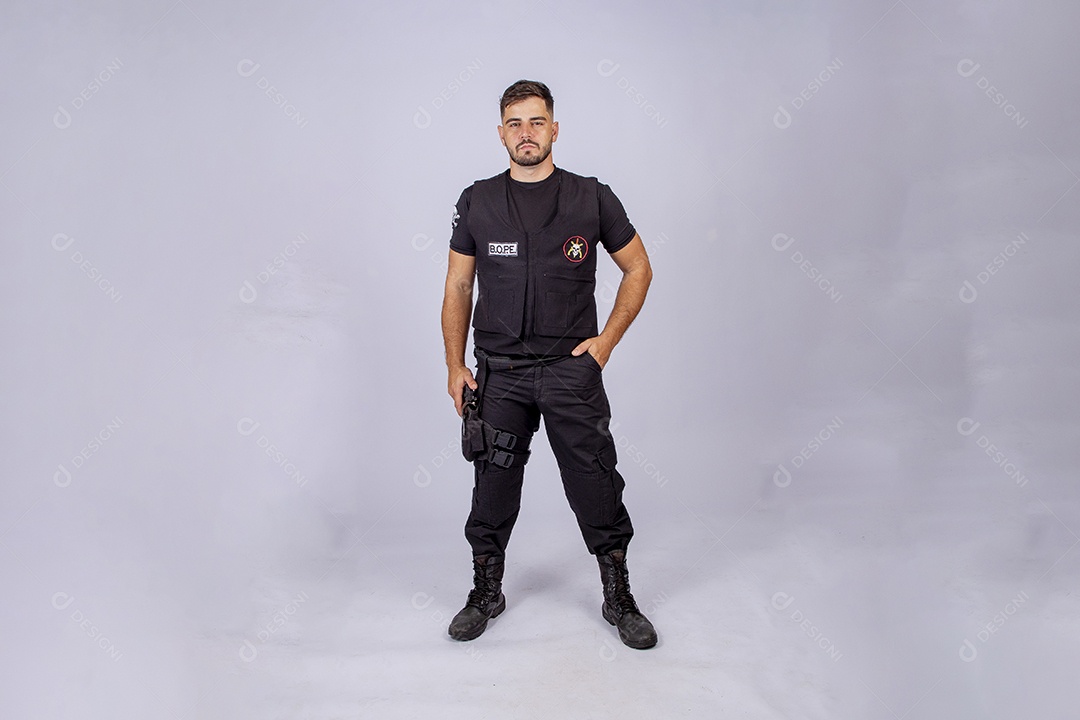 Pai e filha sobre fundo isolado