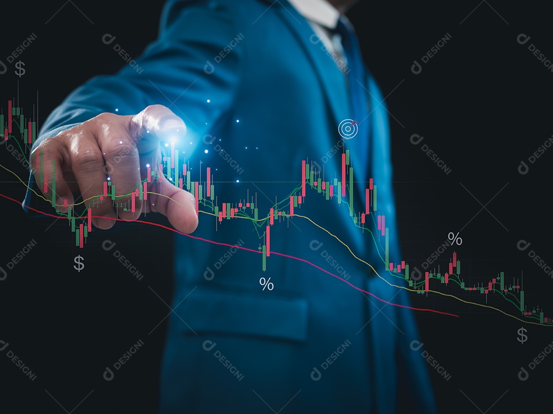 Mercado de ações, crescimento empresarial, progresso ou conceito de sucesso. Empresário ou comerciante está mostrando um crescente estoque de holograma virtual, investe em negociação.