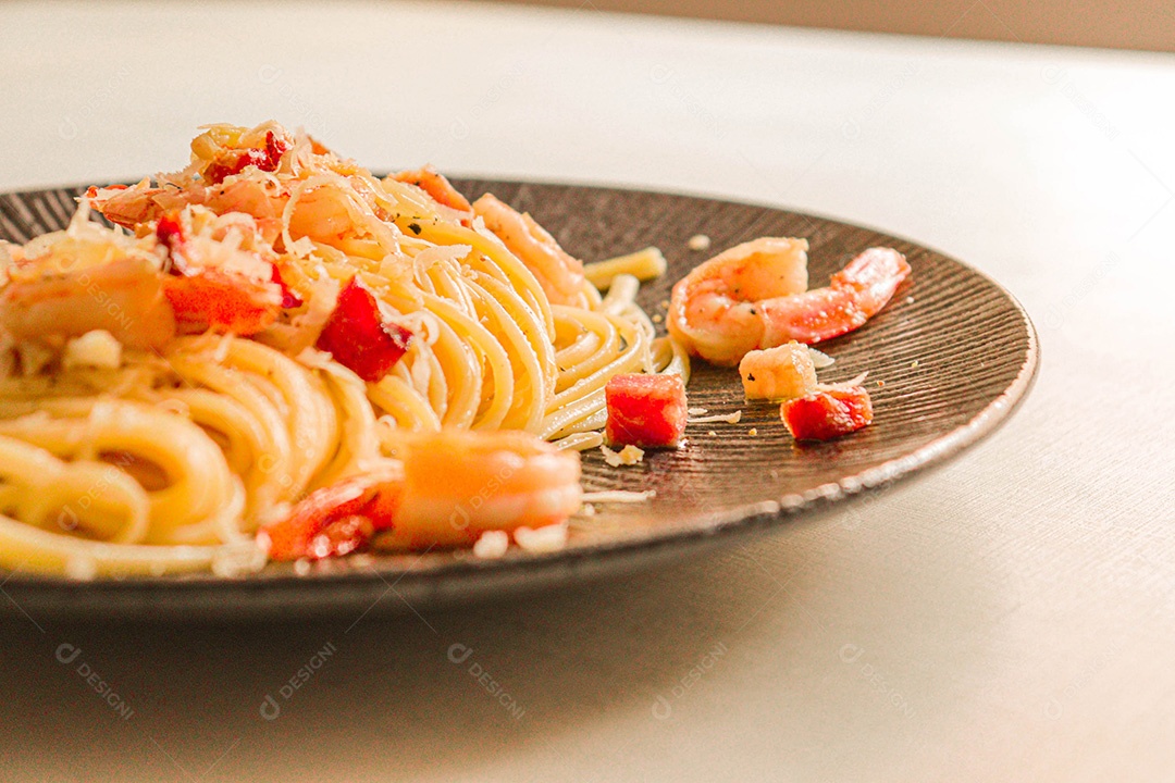 Delicioso macarrão com bacon