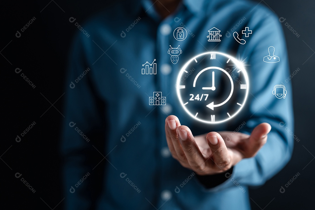 Homem jovem empresário em seu escritório