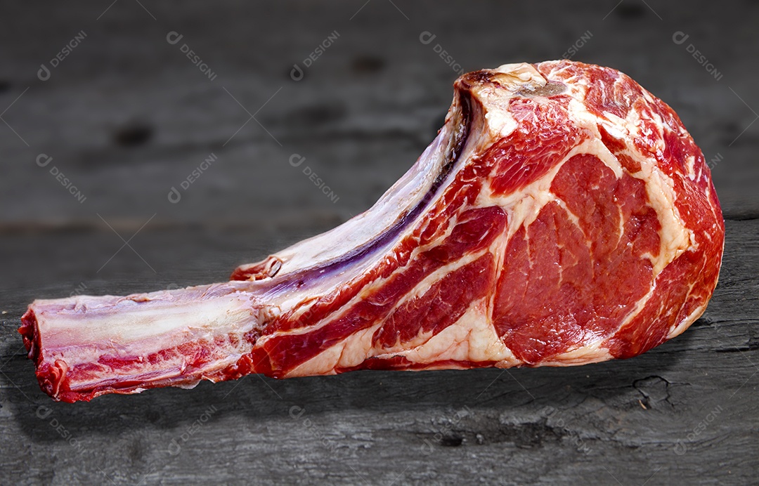 Bifes Tomahawk crus