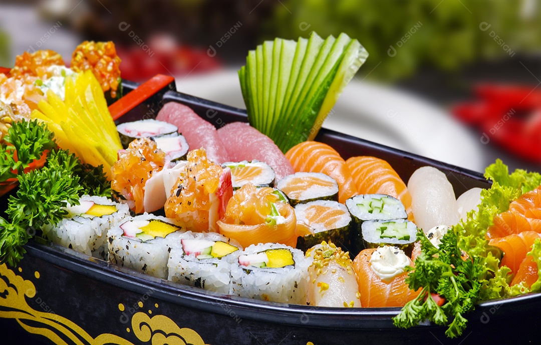 Barca de comida japonesa