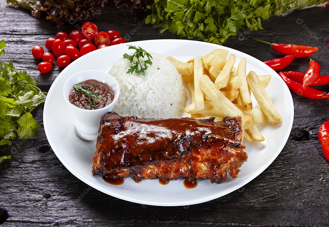 Costela assada com molho barbecue