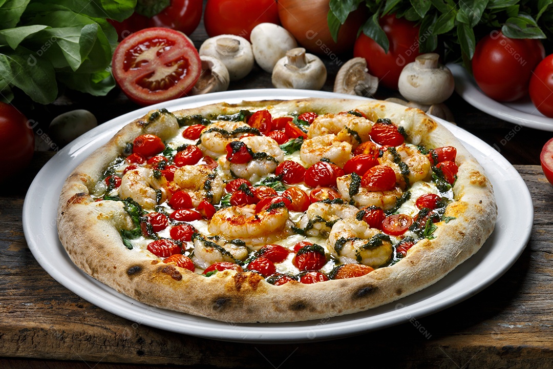 Deliciosa pizza sobre a mesa